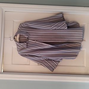 Philosophy 1X top with flutter sleeve super soft fabric